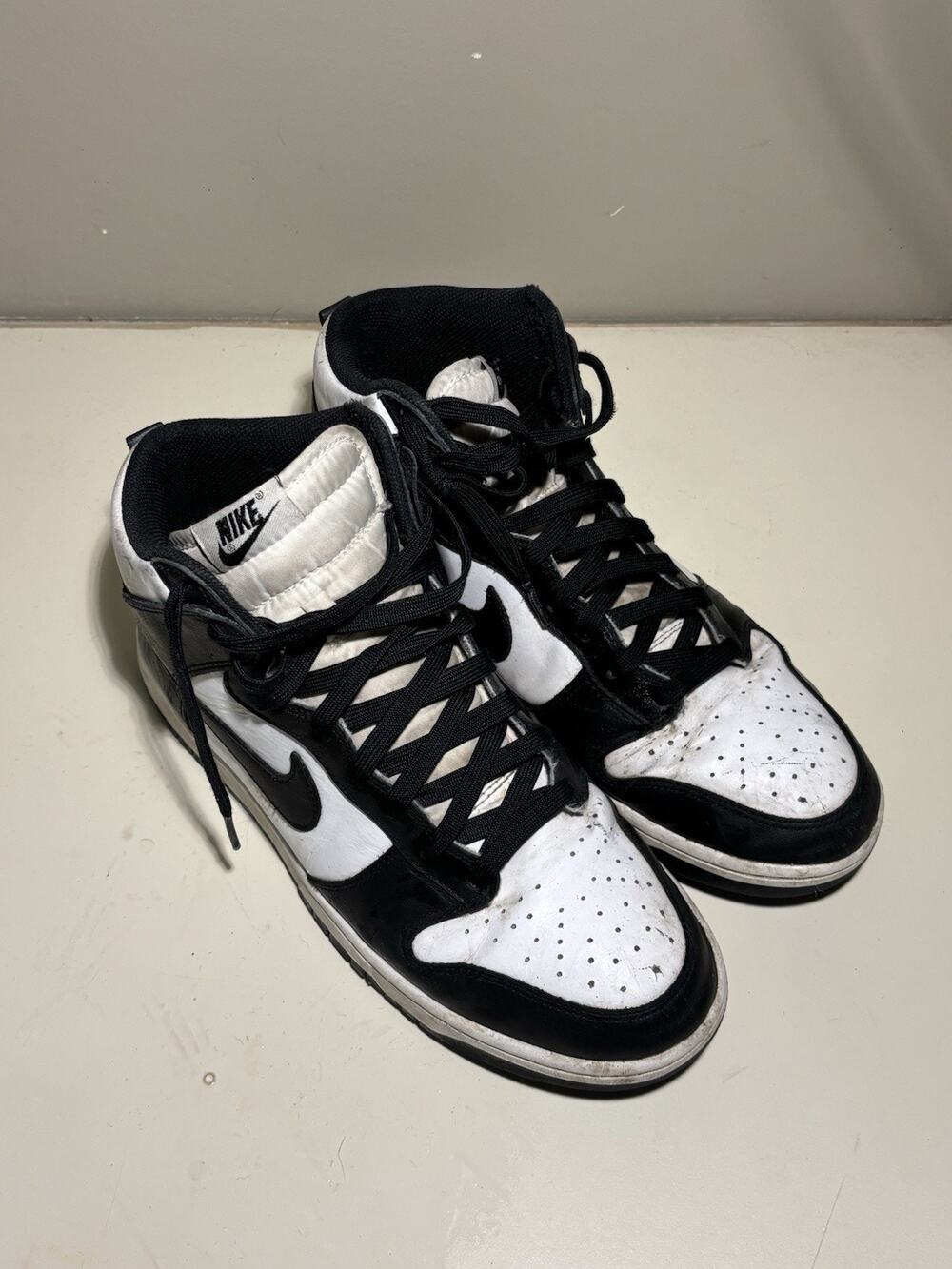 Size 10.5 - Nike Dunk Retro QS High Villanova